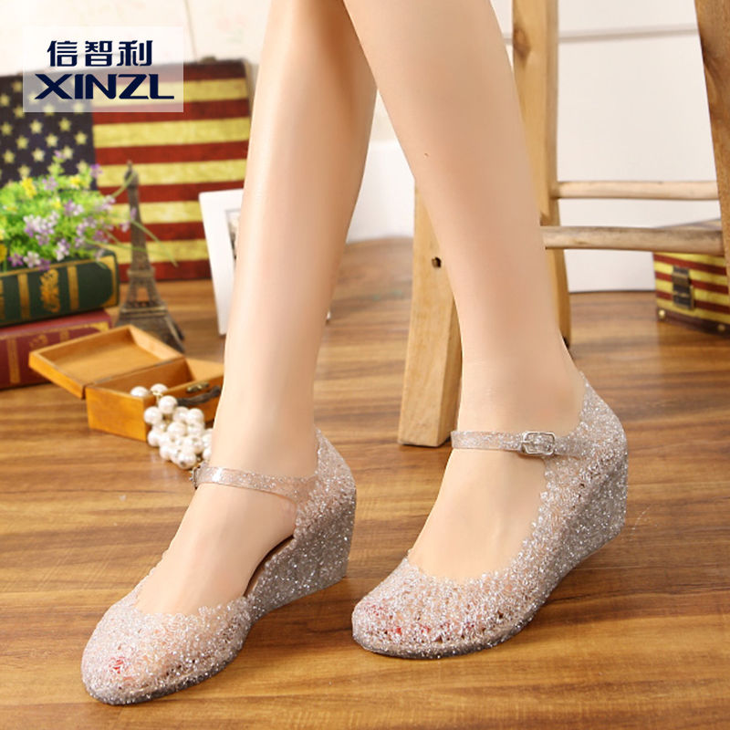 【ZOSR】Crystal Sandals Women's Summer Fashion Outdoor Hollow-out Wedge Non Slip Hole Shoes 2023 New Arrival Shoes Beach Shoes. 