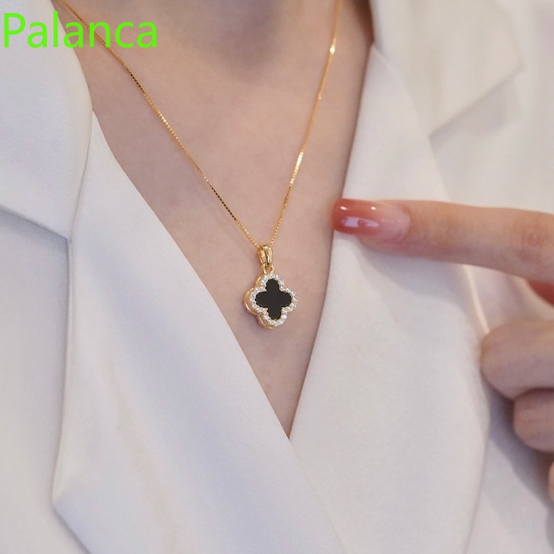 HOT Zircon Four-leaf Clover Necklace Double Sided Shell Clavicle Necklace. 