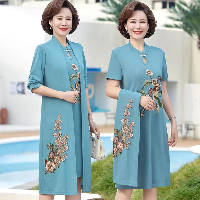 Mother-in-Law Wedding Clothes Mom Spring Clothes High-End Dress Female Summer Middle-Aged and Elderly Temperament Long Dress Western Style Two-Piece Suit. 