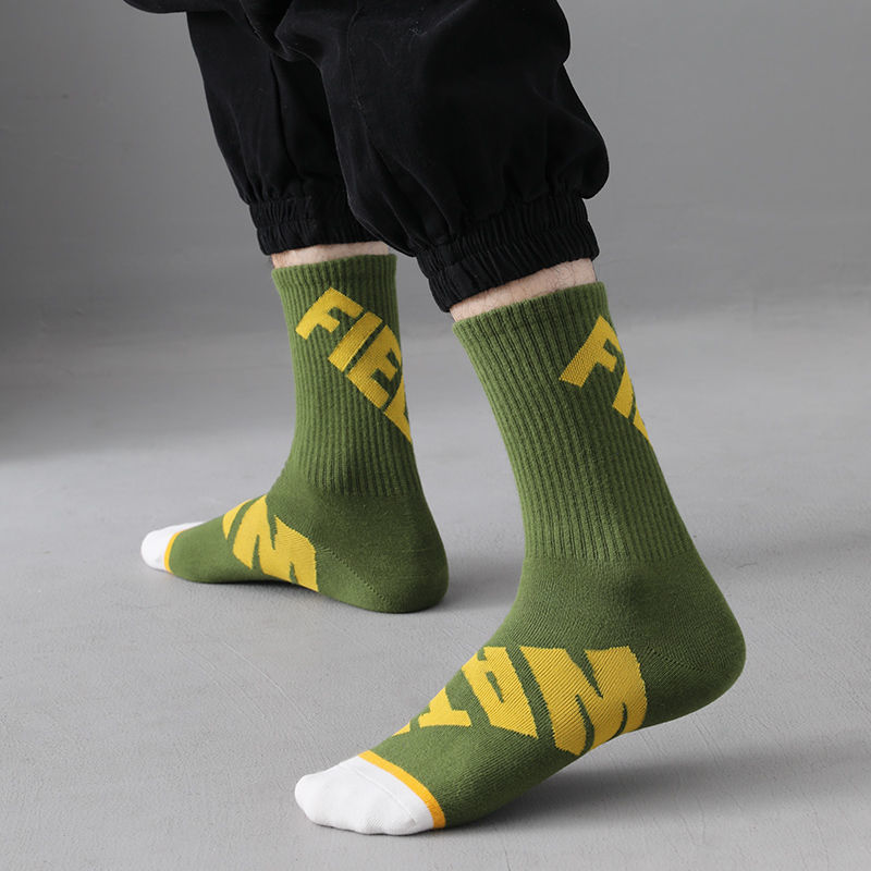 Cotton Socks Men's Long Mid-Calf Sports Deodorant High Waist Basketball Shoes for Junior High School Students in Spring and Autumn15Years Old. 
