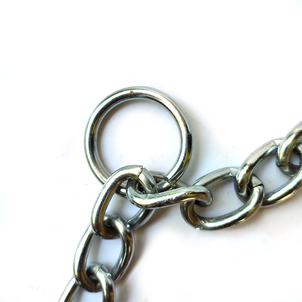 Heavy Duty  Silver Color Metal DOG Leash Chew Proof Dog Chain Leash 155cm for Large Small Bulldog. 