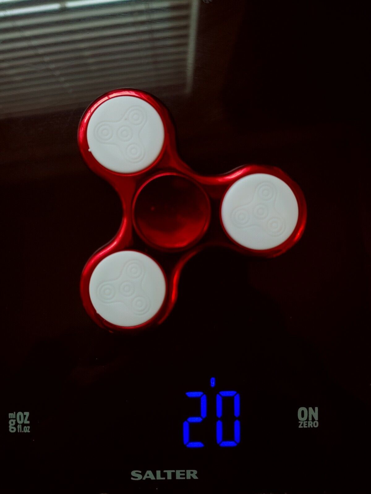 Luminous LED Fidget Spinner Hand Top Spinners Glow in Dark Light EDC Figet Spiner Finger Stress Relief Toys For Kids. 