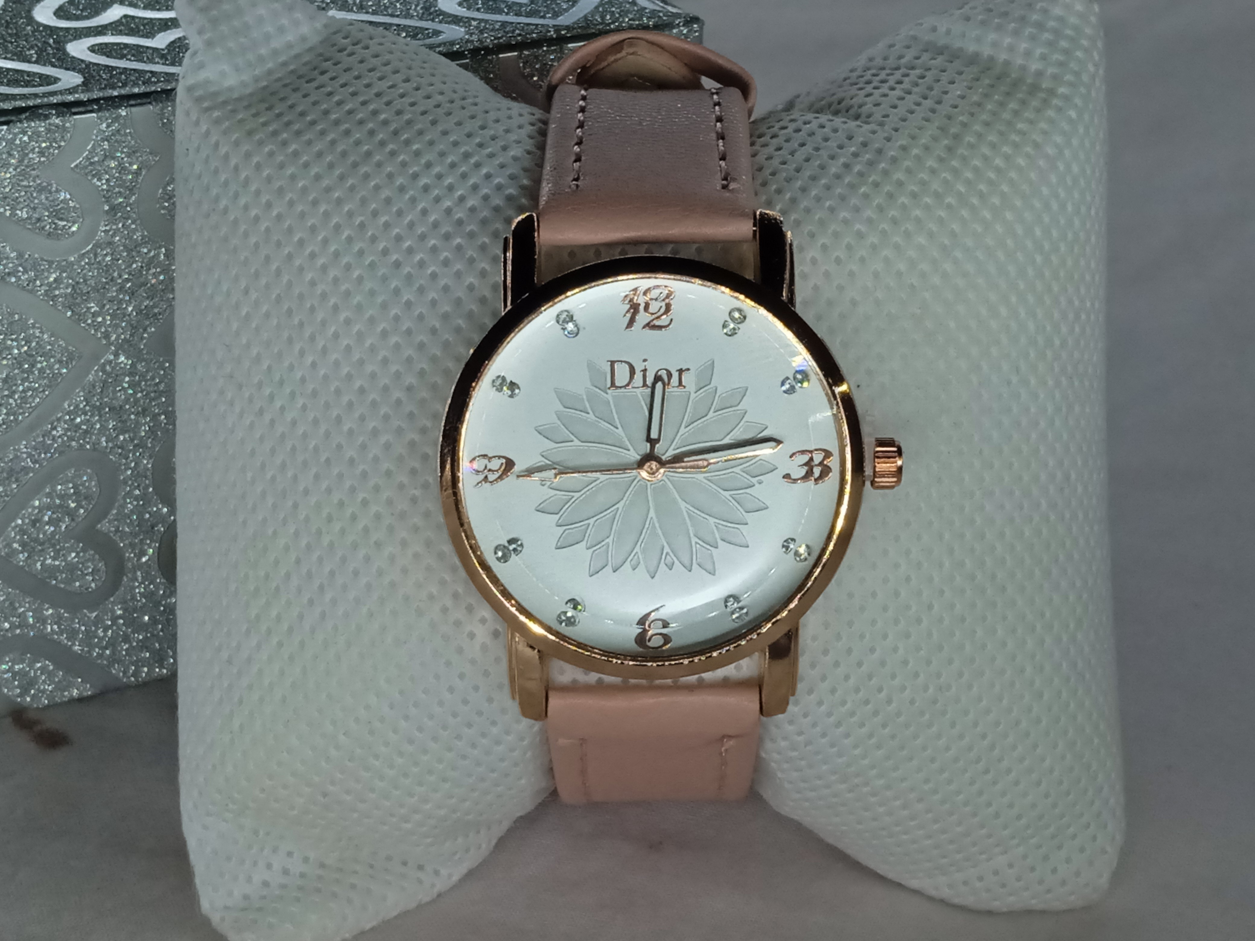 Daraz women's outlet watch