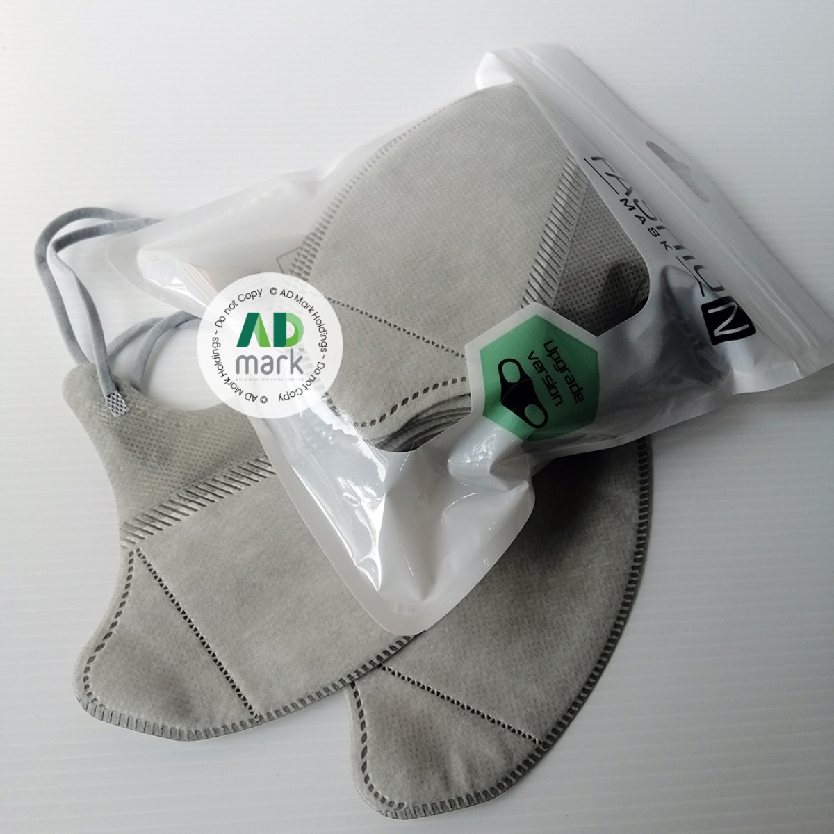 20pcs Duckbill Face Mask (Black / White) Premium Quality - Fashion Mask Latest. 