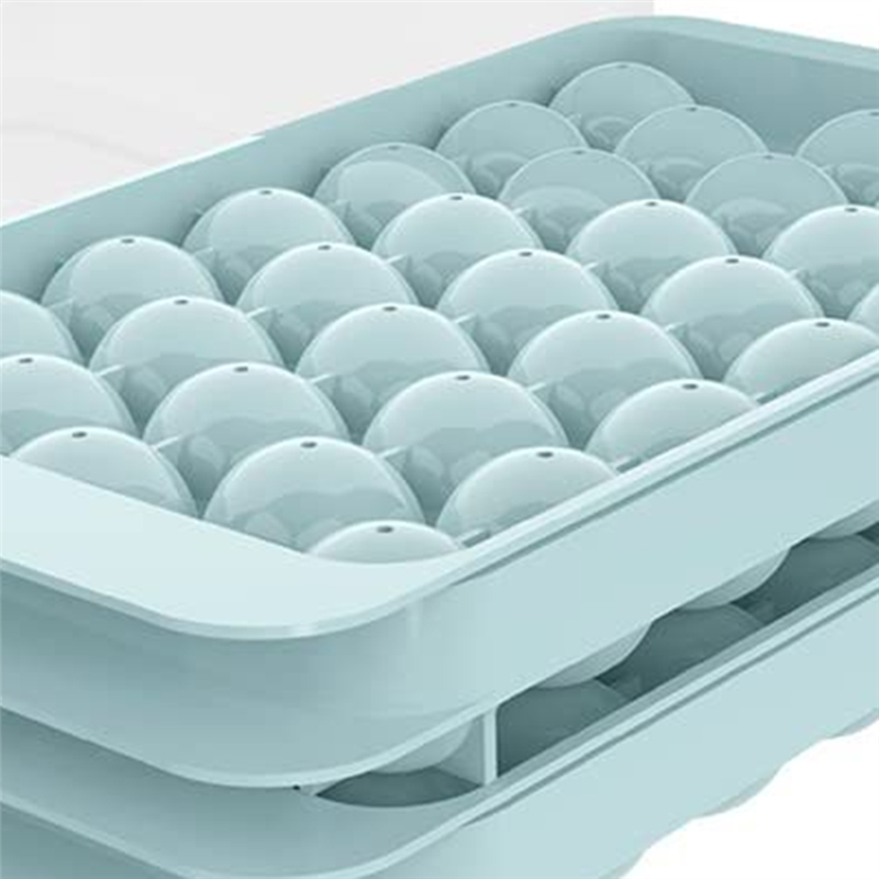 Round Ice Tray Ice Hockey Mold Circle Ice-Cube Tray Plastic for Refrigerator for Ice-Cold Cocktails, Whisky Tea and Coffee. 