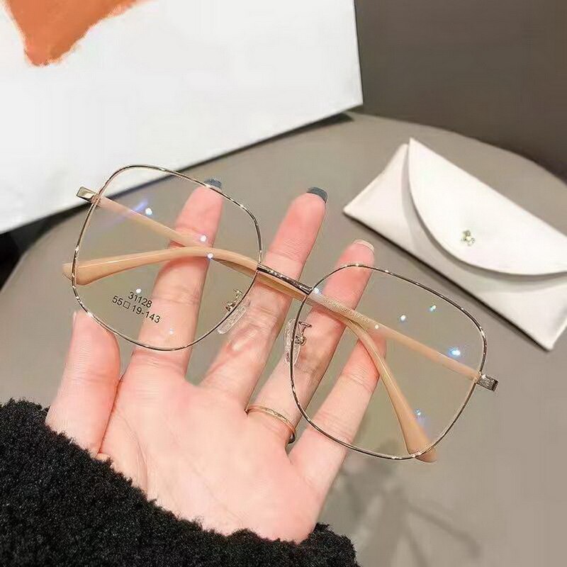 Fashion Elegant Anti Blue Light Glasses Big Square Transparent Metal Frame for Women Men Computer Eye Protection Spectacles. 