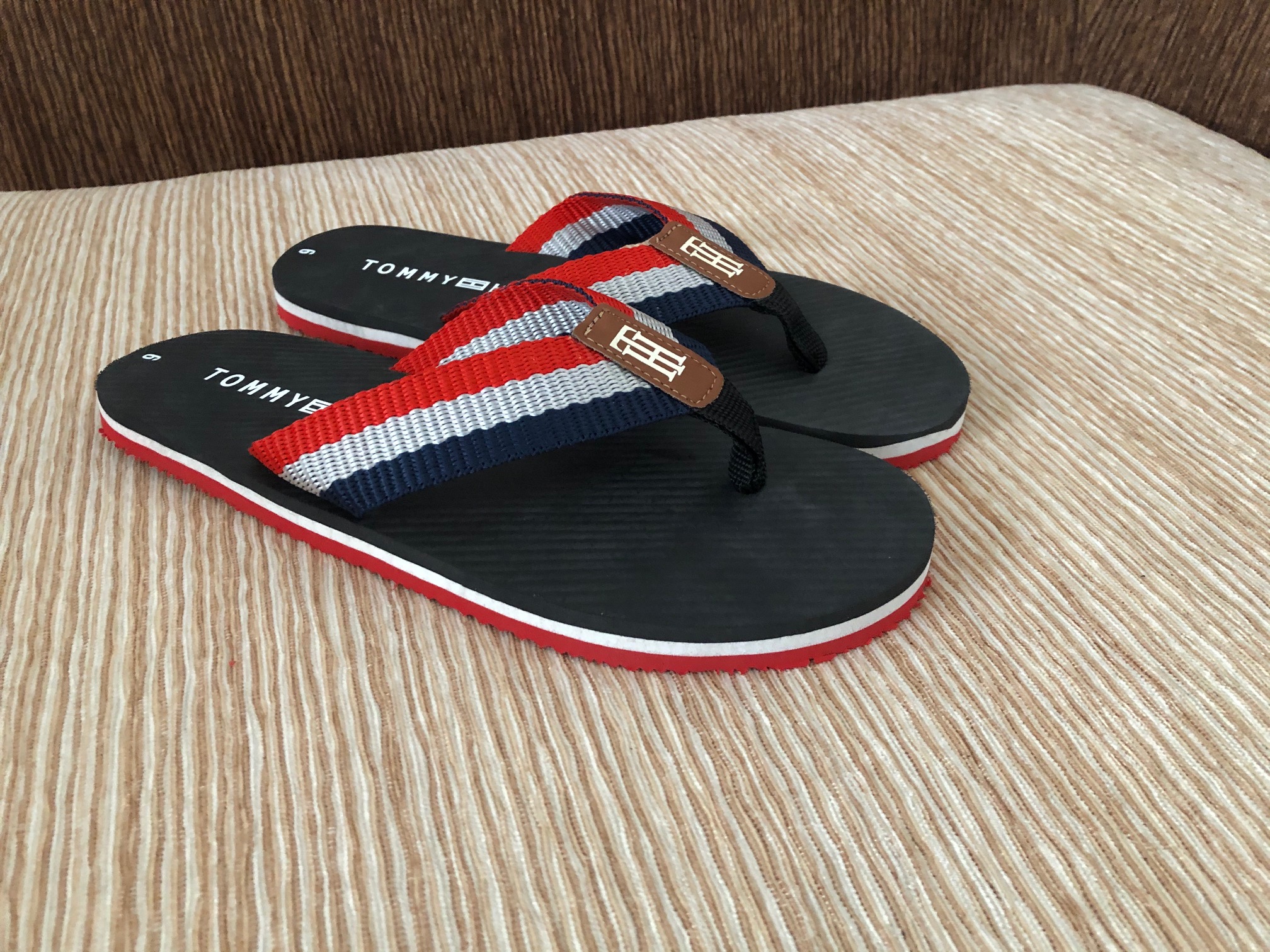 tommy slippers price