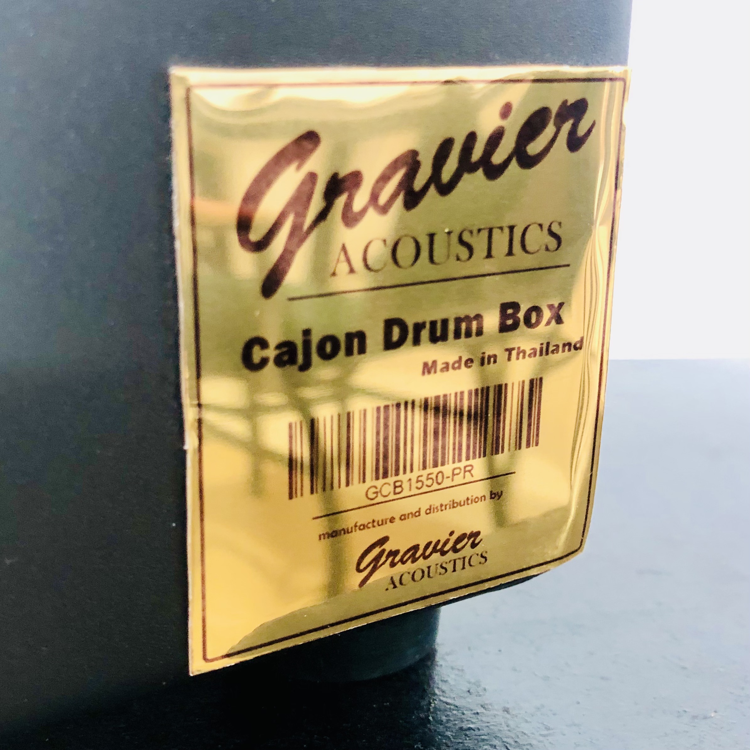 Gravier Cajon box with Gig Bag and Cushion seat made in thailand Percussion Loud Snare tone Cajon Box Drum - Natural Faceplate, 19"x12"x11" Gravier Cajon drum and percussion acoustic with carrying case Rubber feet prevent sliding on floor and add stabilit. 