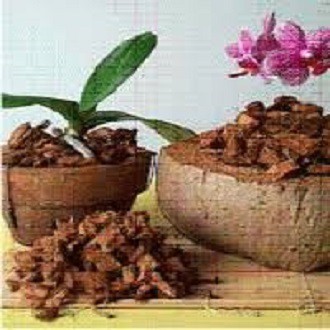 Coconut Husks Chips 1kg. 