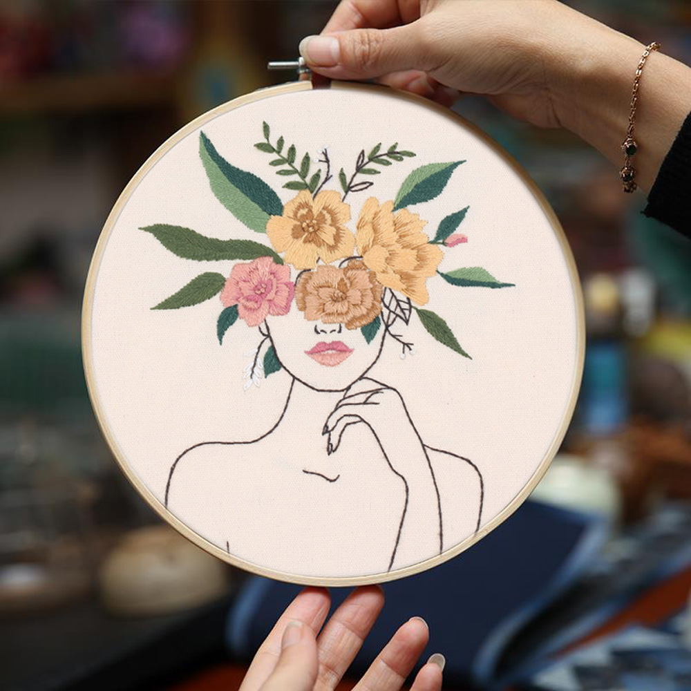 ALIEN Flower Embroidery Diy Kit Sashiko Set Hand Embroidery Pattern Needle with Hoop for Beginners Needlework Tools Accesories Crafts. 