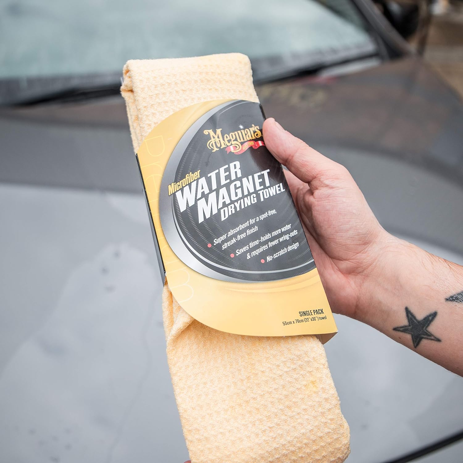 MEGUIAR's Ultimate Car Waterless Wash & Wax Shampoo