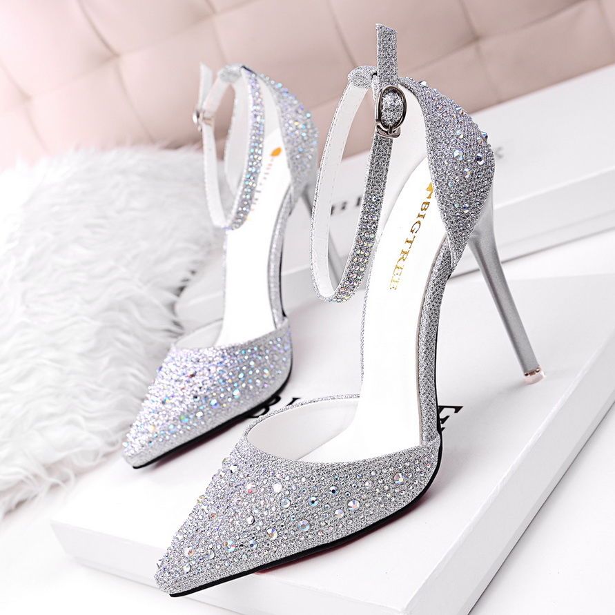 Girls silver wedding on sale shoes