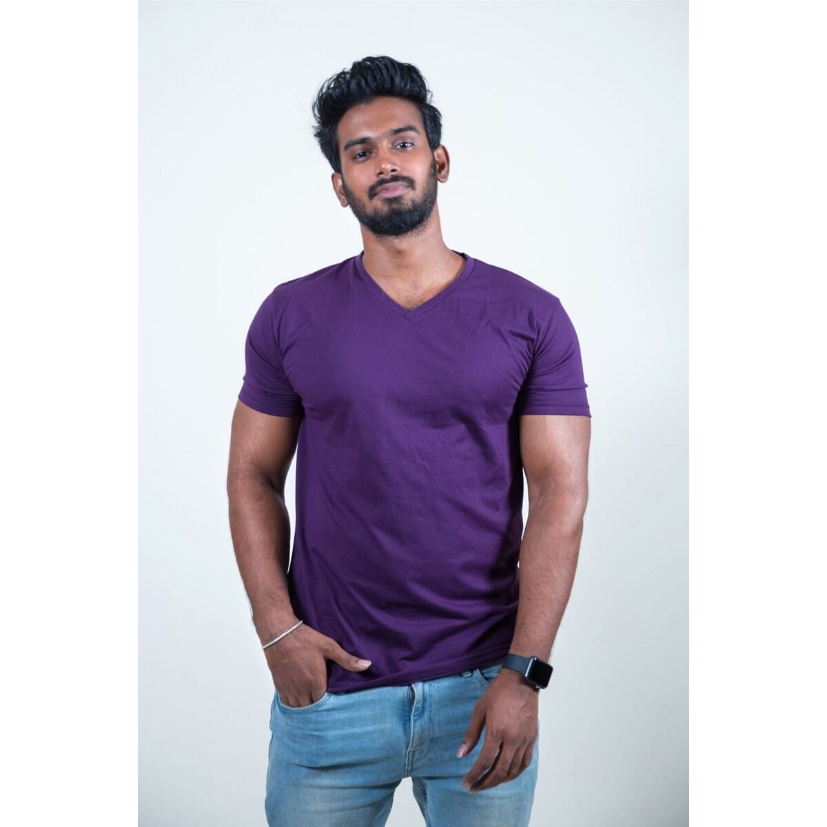 Moffi Essentials- Men's V Neck T-Shirt 
