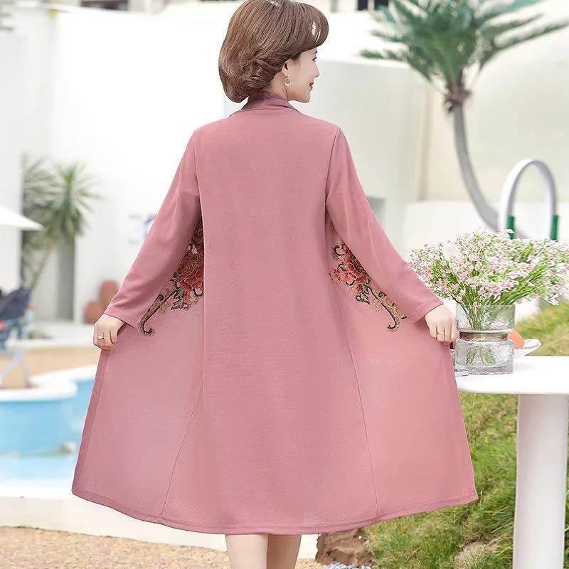 Mother-in-Law Wedding Clothes Mom Spring Clothes High-End Dress Female Summer Middle-Aged and Elderly Temperament Long Dress Western Style Two-Piece Suit. 