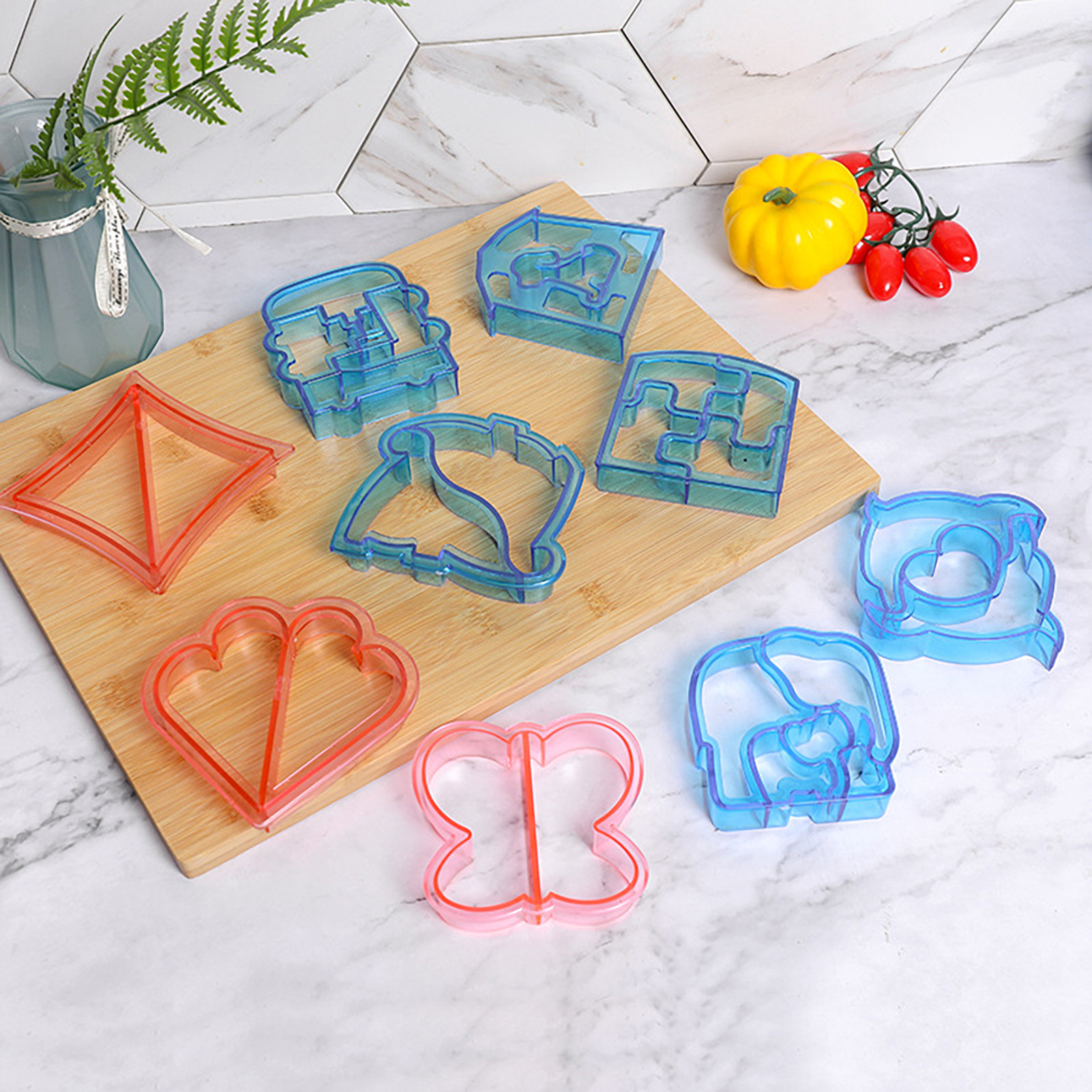 Sandwich Cutter Butterflies Dolphin Elephant Dinosaur Pancake Cutting Maker Mold Mould. 