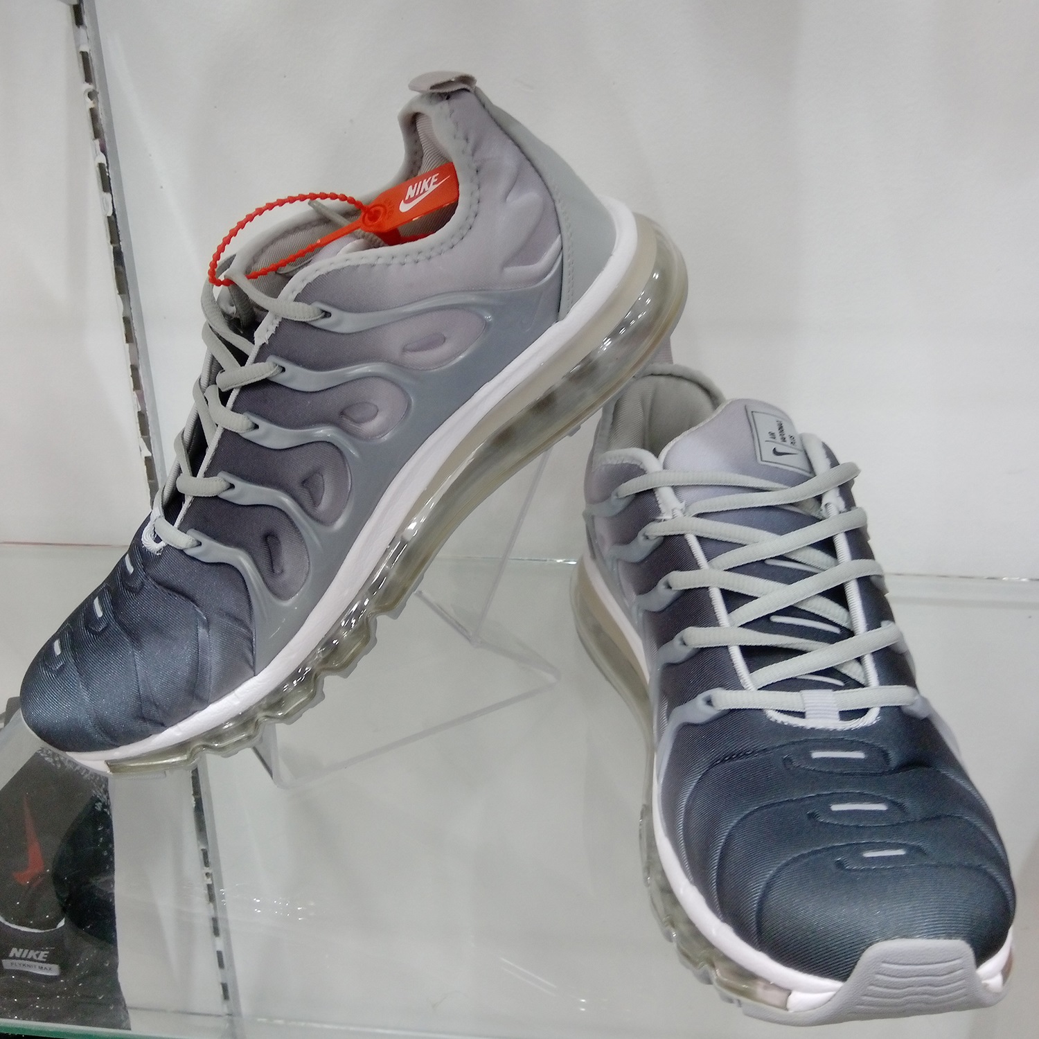 air max vapour price