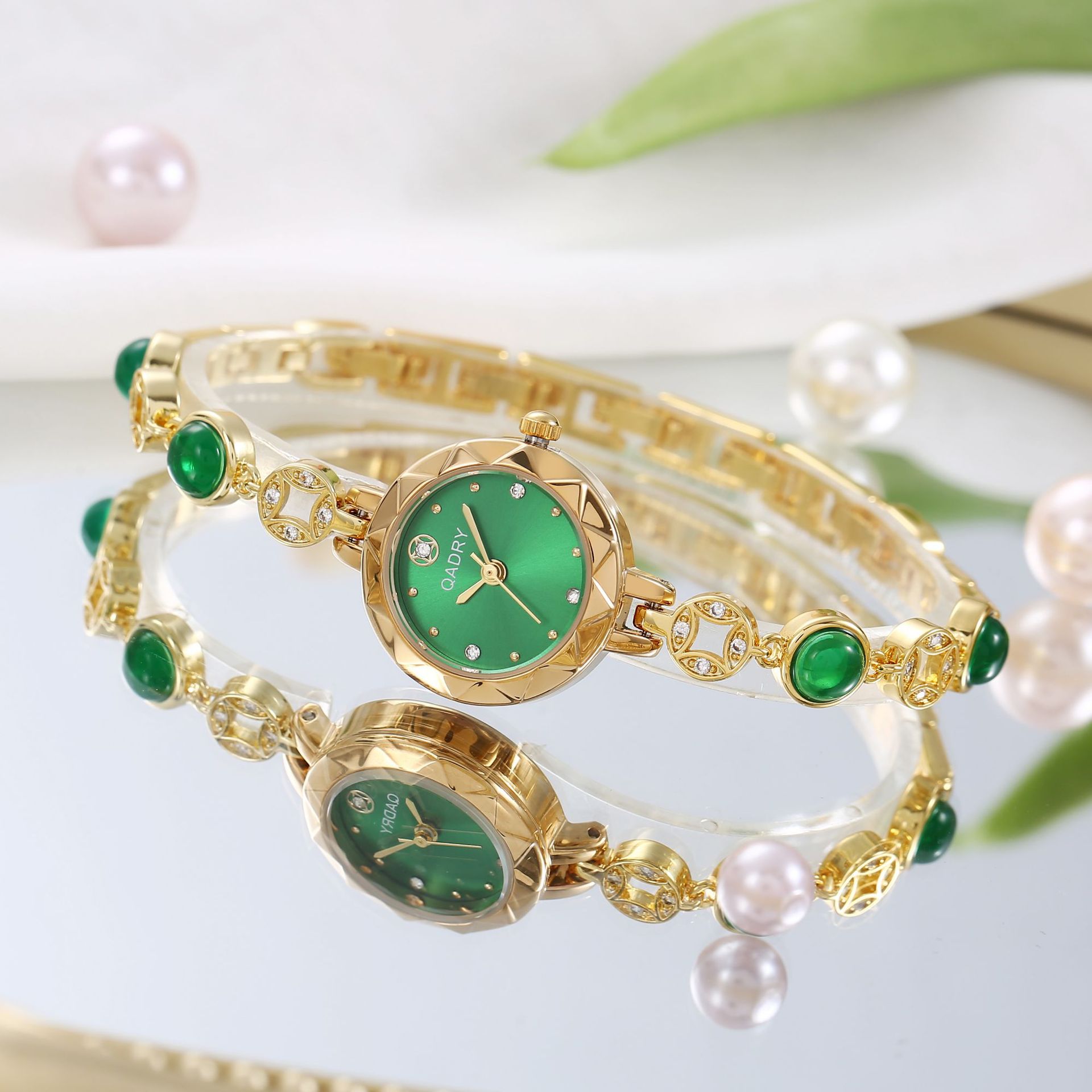Women's bracelet watch Green quartz stone watch with adjustable strap_voghion.com