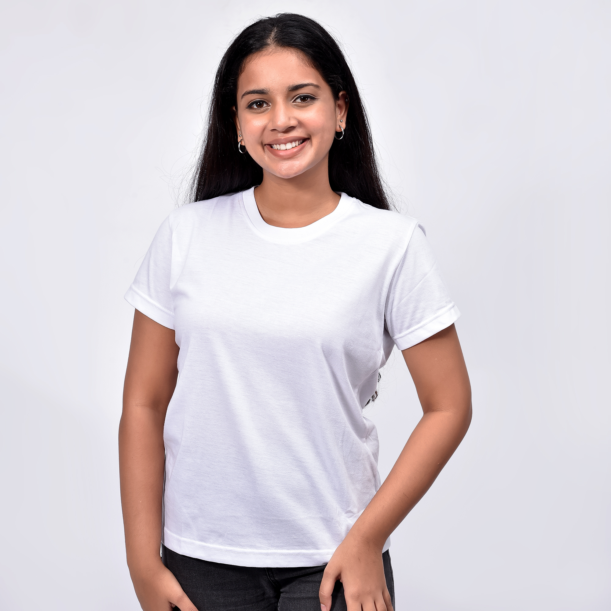 white t shirt women's