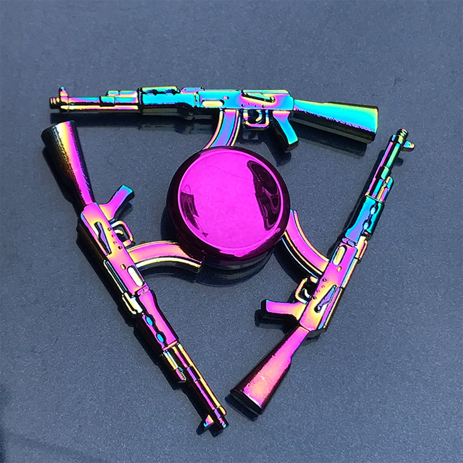 Decompression Fashionable Metal Rainbow Fidget Spinner. 