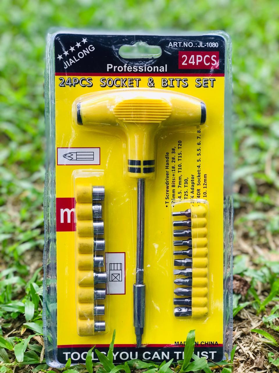 24pcs T Shape Screwdriver Set Batch Head Ratchet Pawl Socket / Socket & Bits. 