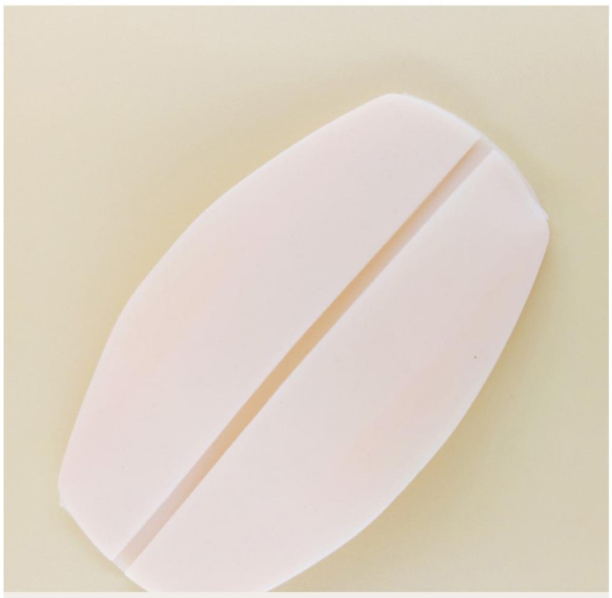 Silicone Bra Strap Pads for Comfort and Support, 1 Pair (2 Pcs), 9.5x5 cm, Soft and Durable Under-Bra Strap Cushion Pads. 