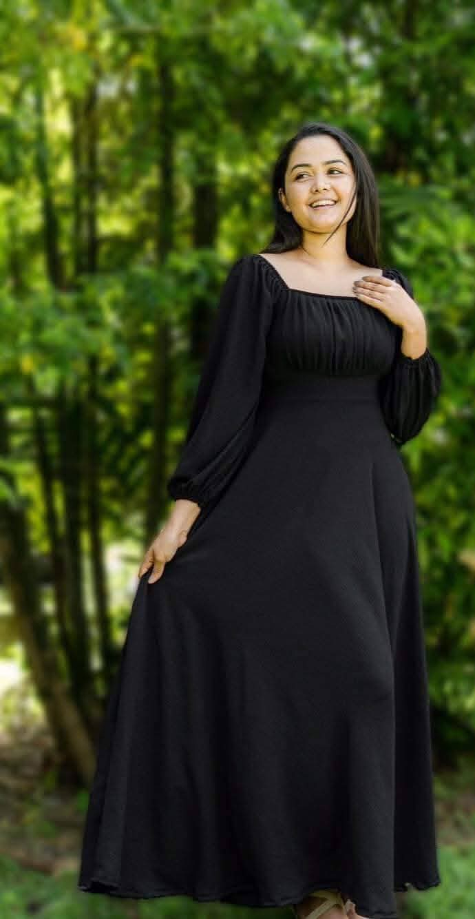 long dress with side cut Shona Joy - Claude Cut Out Side Split Maxi Dress main image 1