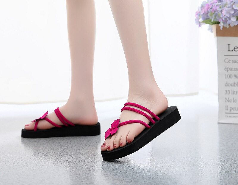 【WEJA】Women Shoes Summer Beach Home Casual Slippers. 