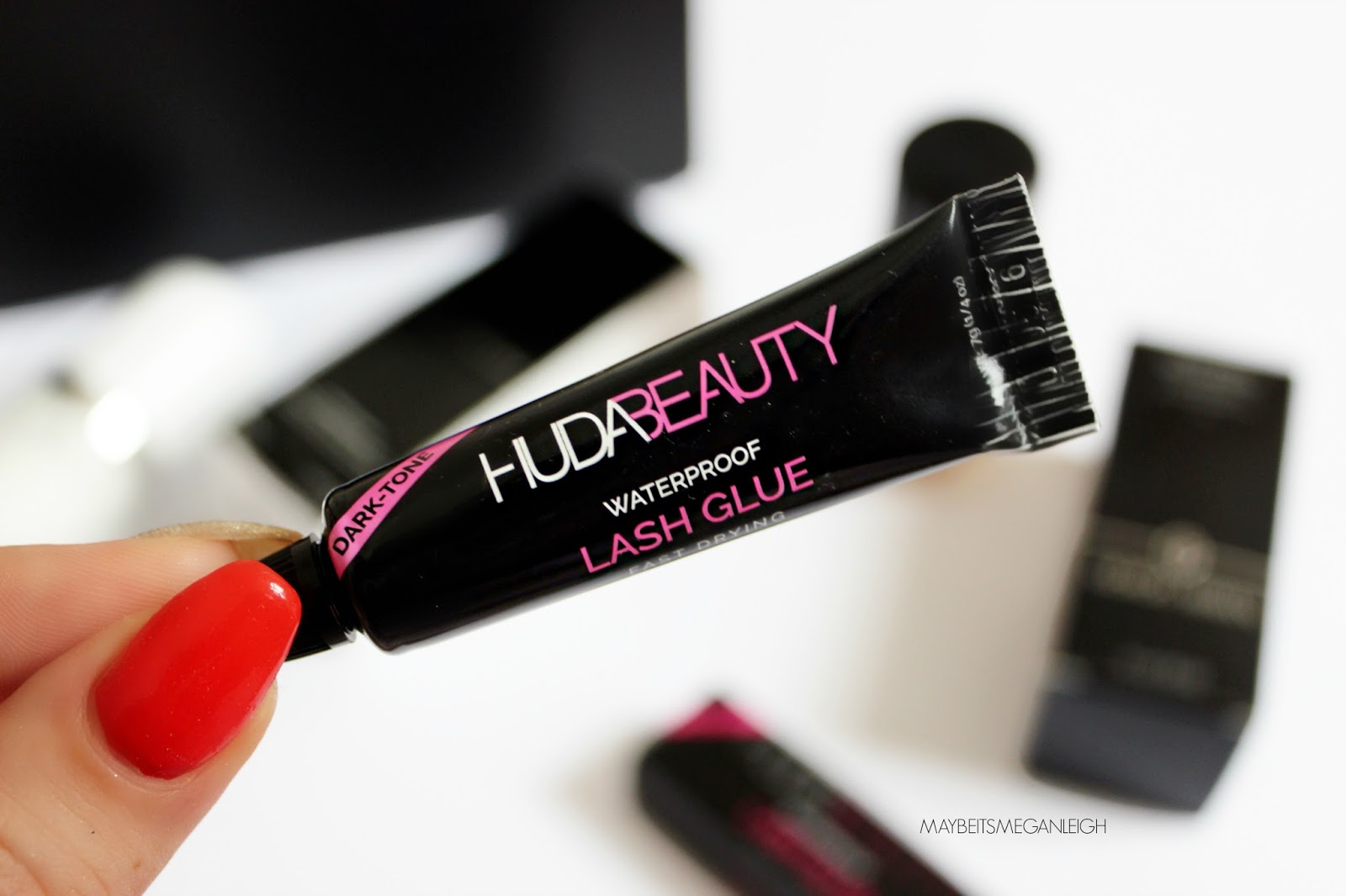 High Quality Huda Beauty Eye Lash Glue Waterproof Fast Drying Makeup First Copy. 