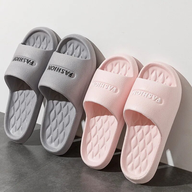 【WEJA】Fashion Summer Eva Slippers Summer Women Thick Soles Non-slip Home Indoor Outdoor Couple Slippers Bath Flip Flops. 