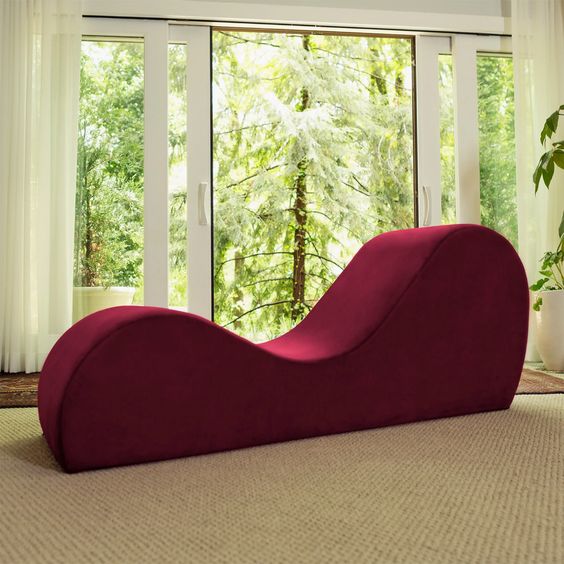 Tantra Chair. 