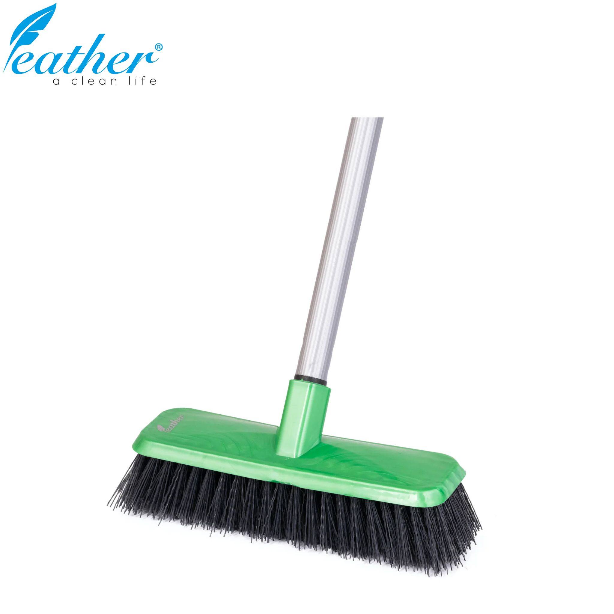 BATHROOM BRUSH LONG WITH 120CM PLASTIC COATED METAL HANDLE - FEATHER. 