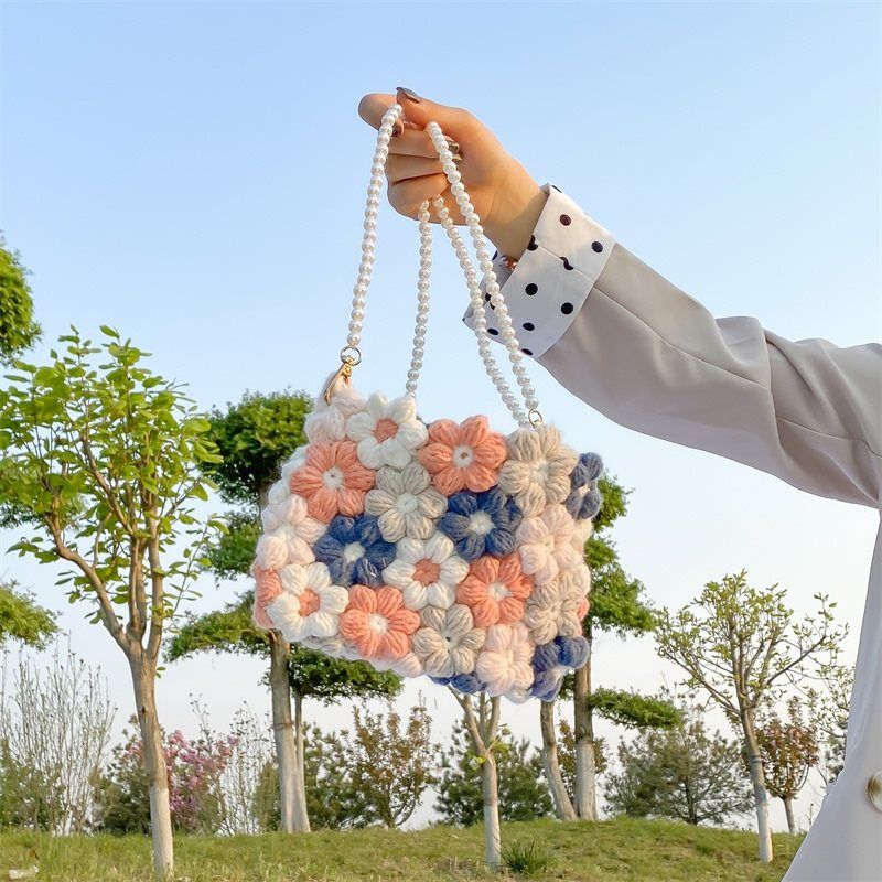 Puff Flower Bag HandmadediyMaterial Package Xiaohongshu Internet Celebrity Same Wool Crochet Homemade Messenger Bag. 