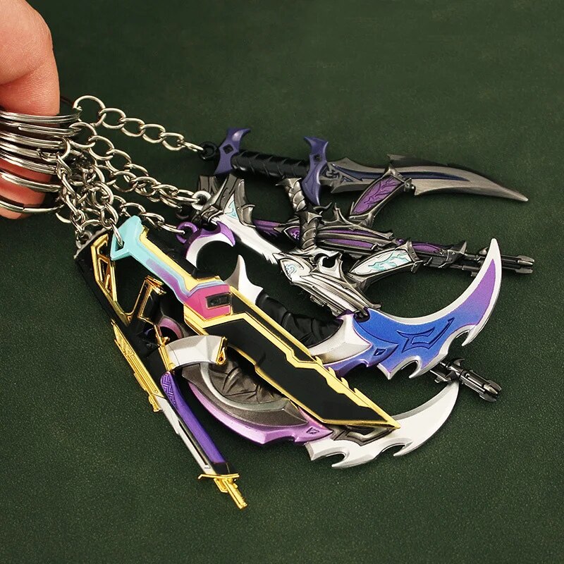 Valorant Melee Reaver 2.0 Karambit Keychain Game Peripheral M4 Samurai Model Metal Key Ring Pendant Jewelry Male Gift. 