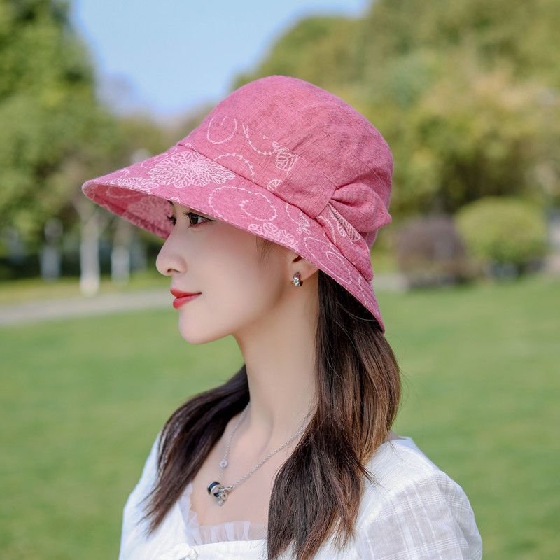 Middle-Aged and Elderly Women's Hat Spring Autumn Summer Thin Breathable Sun-Proof Wide Brim Bucket Hat Sun Protection Fashion Sun Hat Mom Style Hat. 
