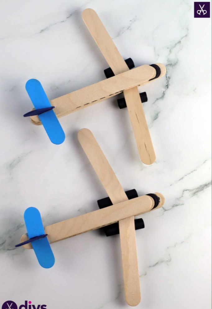 ice Cream sticks craft sticks popsicle sticks DIY crafts wooden sticks for kids 50 pcs pack. 