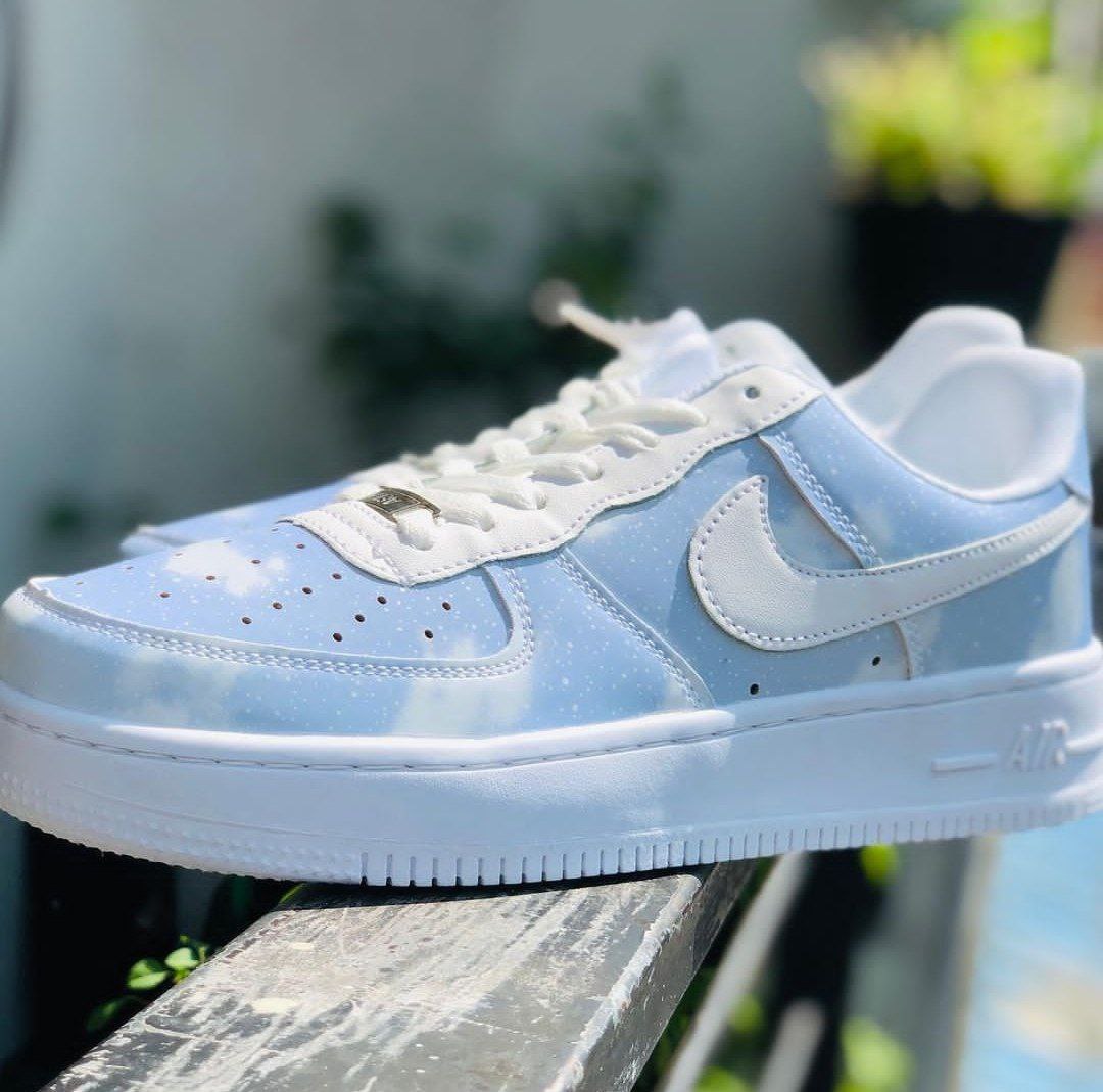 Air Force 1 Color Changing Shoes. 