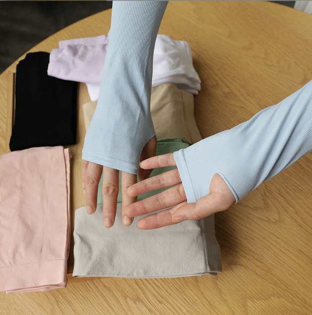 【WEJA】Unisex Korea Stretch Sport Sunscreen Gloves cuff Covers UV Protection Arm Hand Cooling Long Sleeves Cooler Sun Block Protect Skin Golf, Hiking, Cycling, Camping Outdoor Activities. 