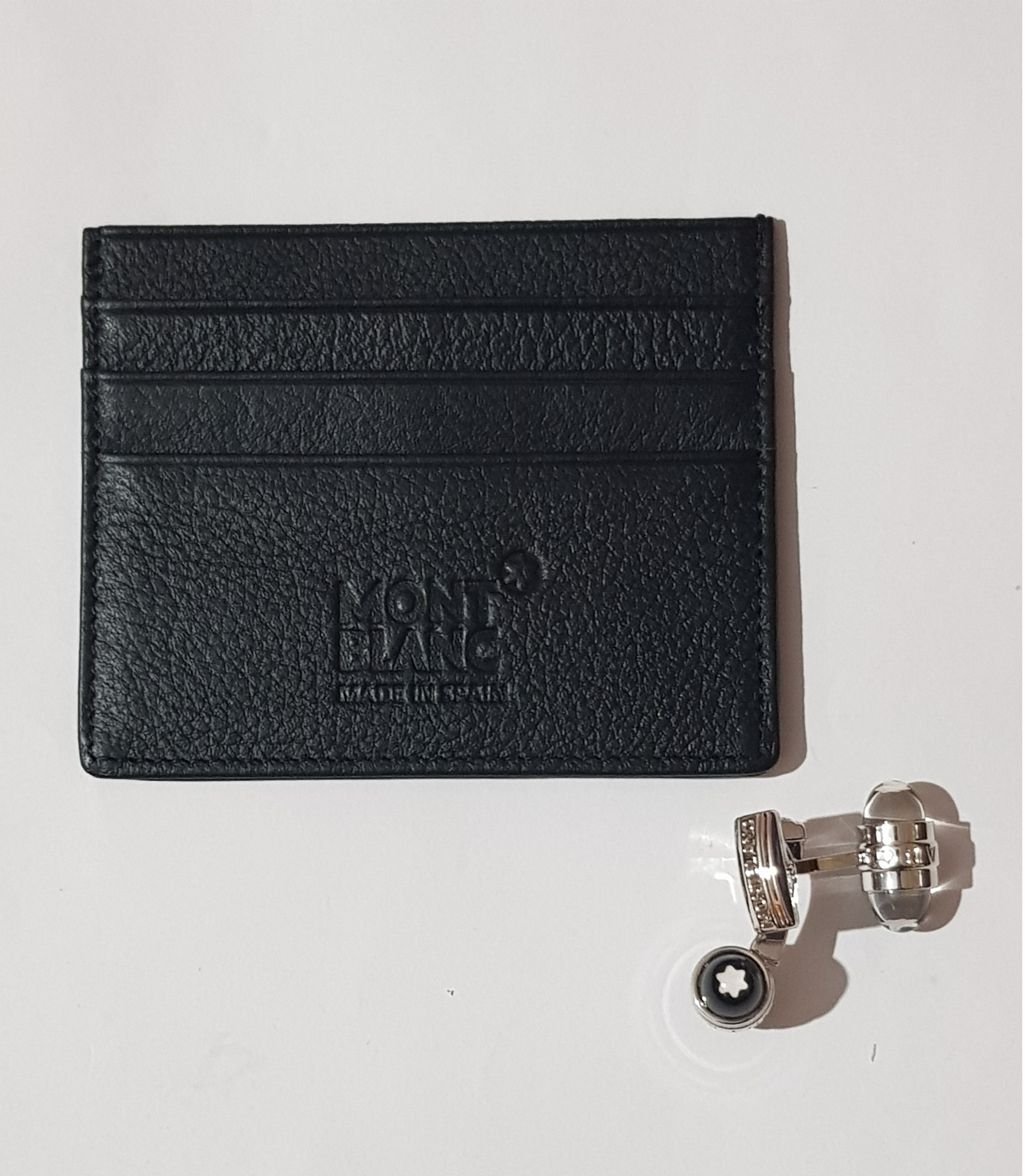 Mont Blanc Card Holder with Cufflink. 