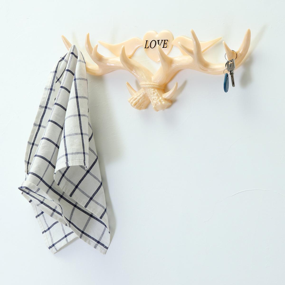 Plastic Vintage Deer Antler Wall Hanger Decoration Coat Hook And Hat Rack 4 Color. 