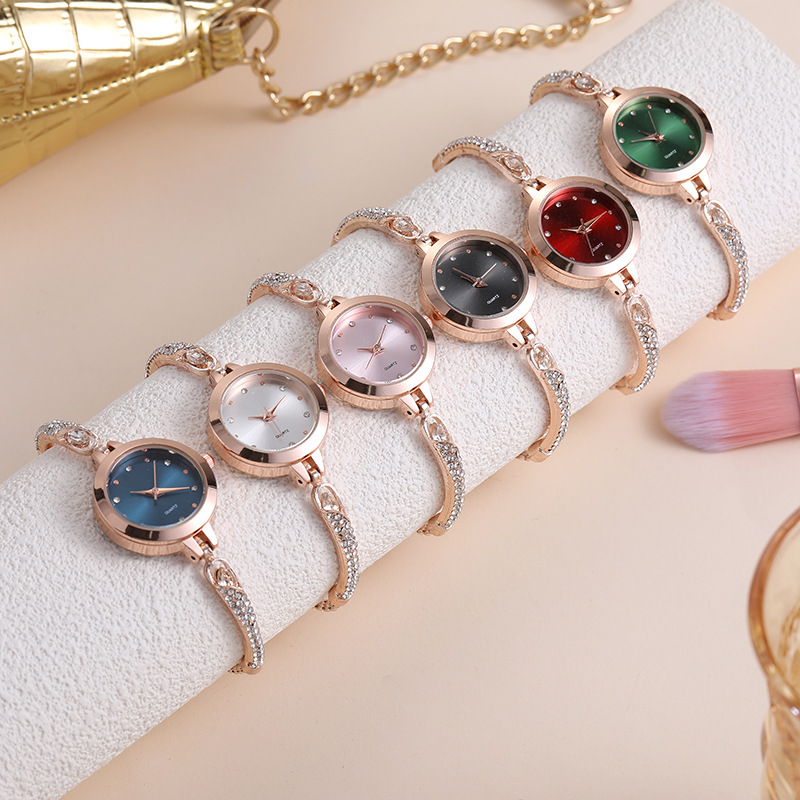 Women's Quartz Watch Water Diamond Slim Bracelet with Free Adjustment_voghion.com