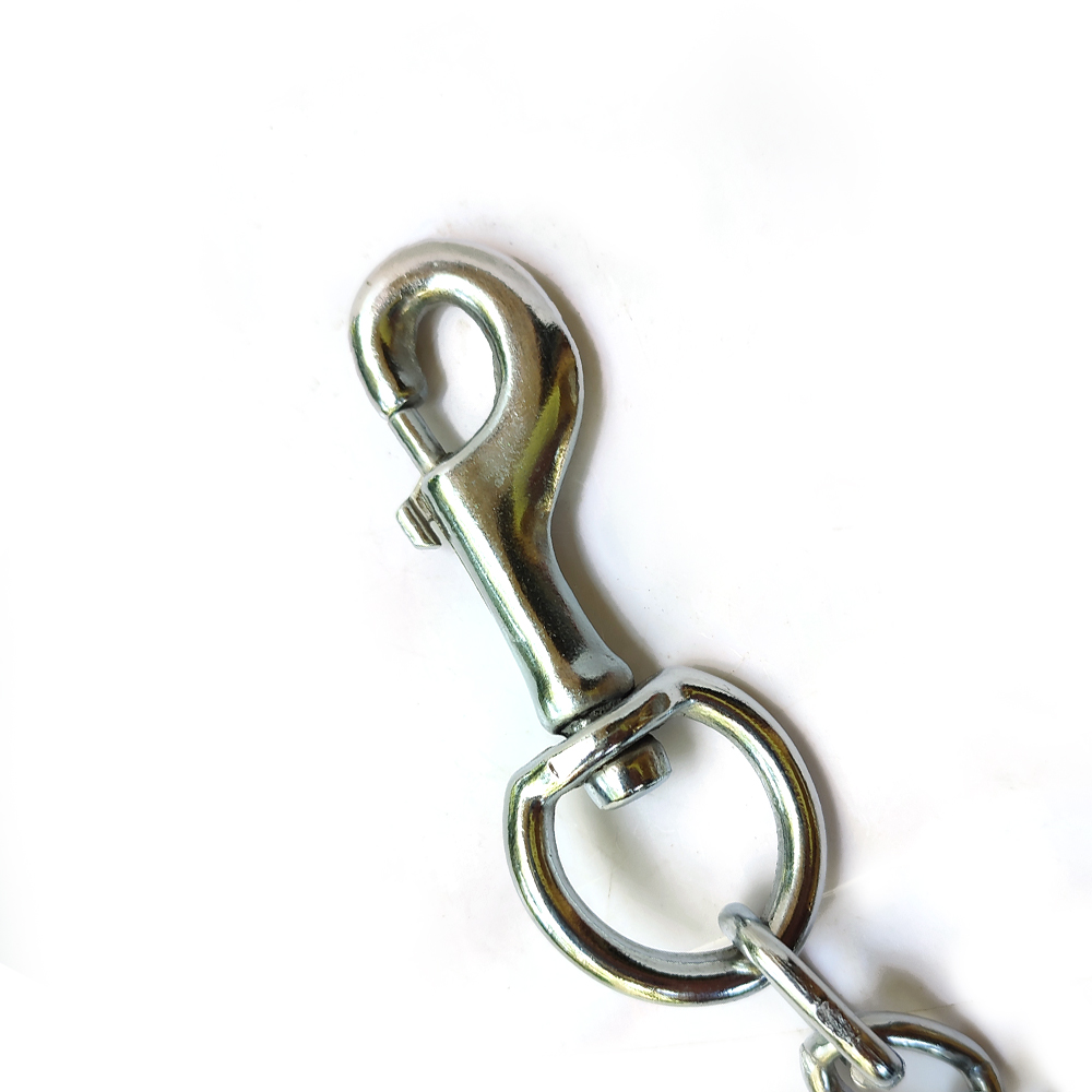 Heavy Duty  Silver Color Metal DOG Leash Chew Proof Dog Chain Leash 155cm for Large Small Bulldog. 