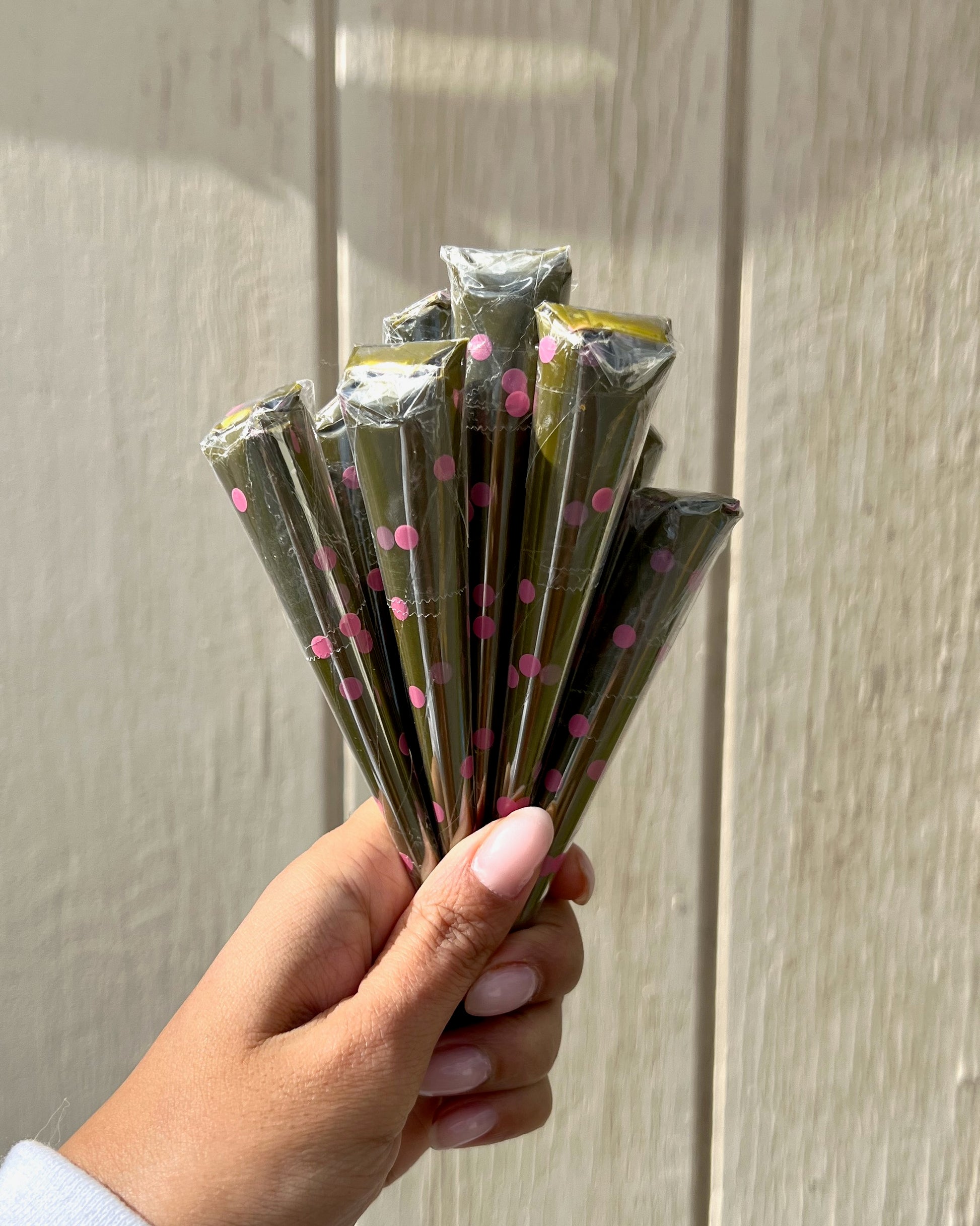 Natural Mehendi Cone | Natural Henna Cone | Organic Henna Cone - Bridal Mehndi Cone - 25g. 