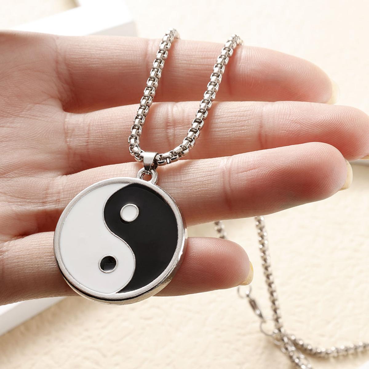 Vintage Men's Stainless Steel Necklace- Chinese Style Yin Yang Tai Chi Pendant Necklace -Male Punk Jewelry Accessories