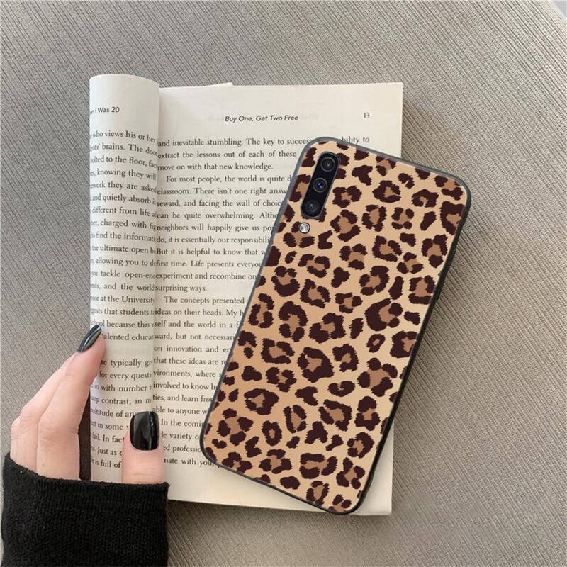 Yinuoda Leopard print Silicone Black Phone Case For Samsung Galaxy A7 A50 51 A70 80 A40 A20 A30 A8 A6 A8 Plus A9 A71. 