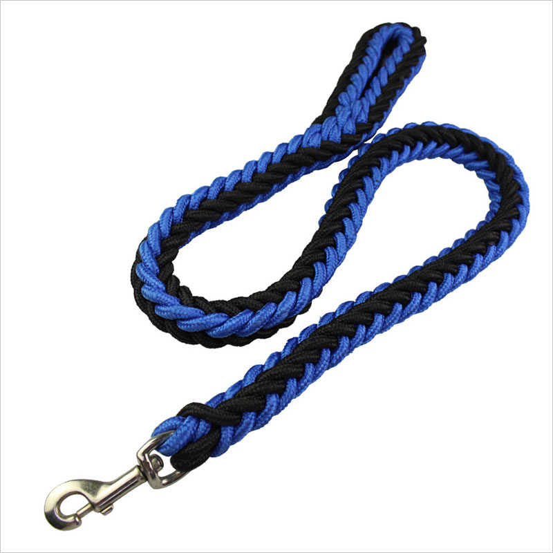 Strong Dog Leash For Reliable Dog Walking and Control Double Knot Heavy Duty Big Dog Leash. 