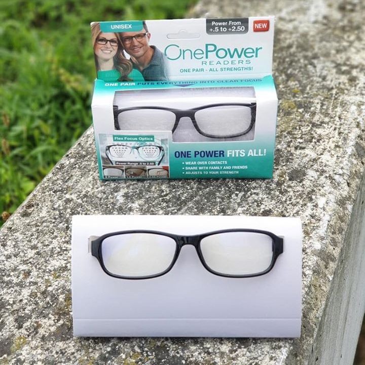 Unisex Reading Glass For Men & Women Clear Focus Facebook Whatsapp Twitter SmS Books Magazines Magnifying One Power Readers High Quality Auto Adjusting Glass (+0.5 to +2.5)