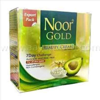 noor gold cream