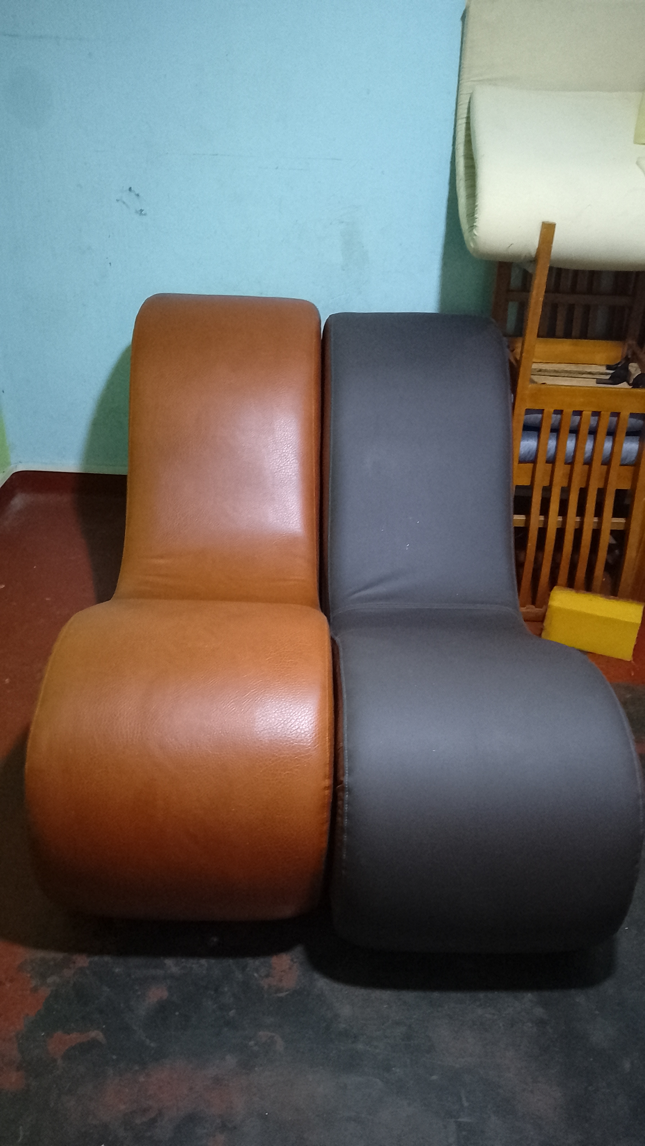 Tantra Chair. 