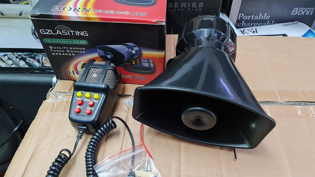 VIP Siren Horn 12V 100W Hi Quality 7 Sounds. 