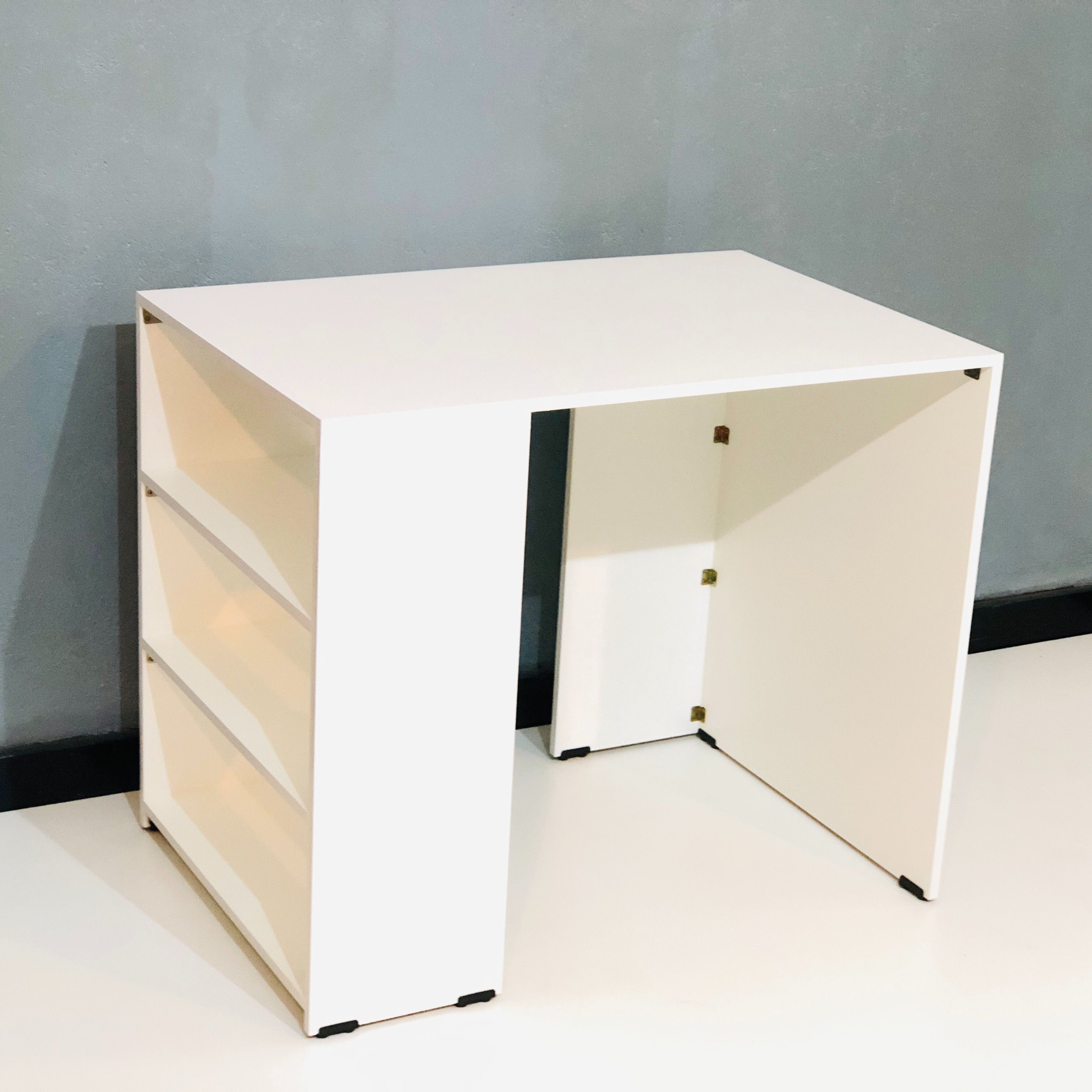 VTEC Simple Study Table/ Computer Desk/ Laptop Table/ Office table /Small Table / Kids Table / With side rack design /. 